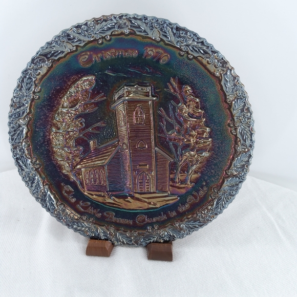 Fenton Other - 1970 carnival glass FENTON CHRISTMAS PLATE